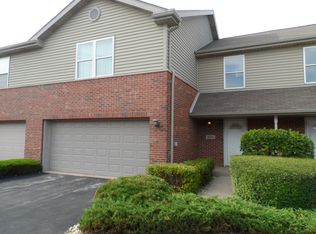 4616 Lindenwood Ct, Matteson, IL 60443