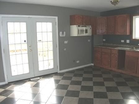 5th image of 2223 Wallace Ave