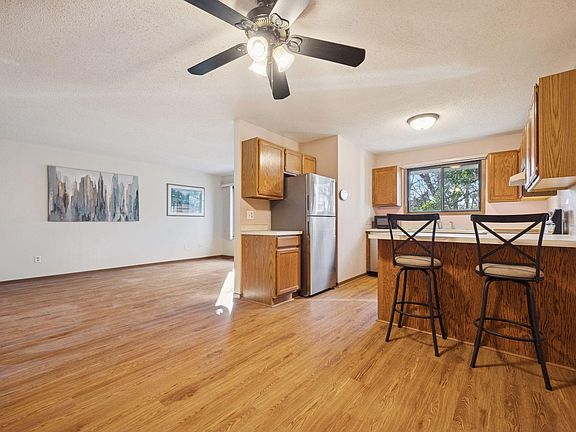 4th image of 7573 Wedgewood Way