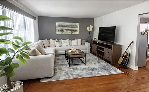 325 Oswald Pl #1 Photo 1