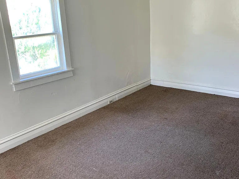 833 W Liberty St — Photo 14