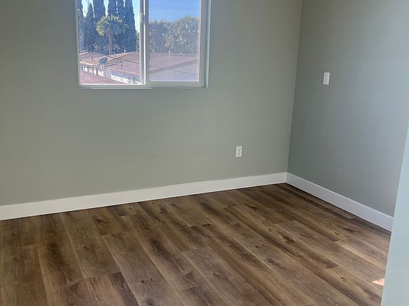 2nd image of 4966 Oregon Ave #W