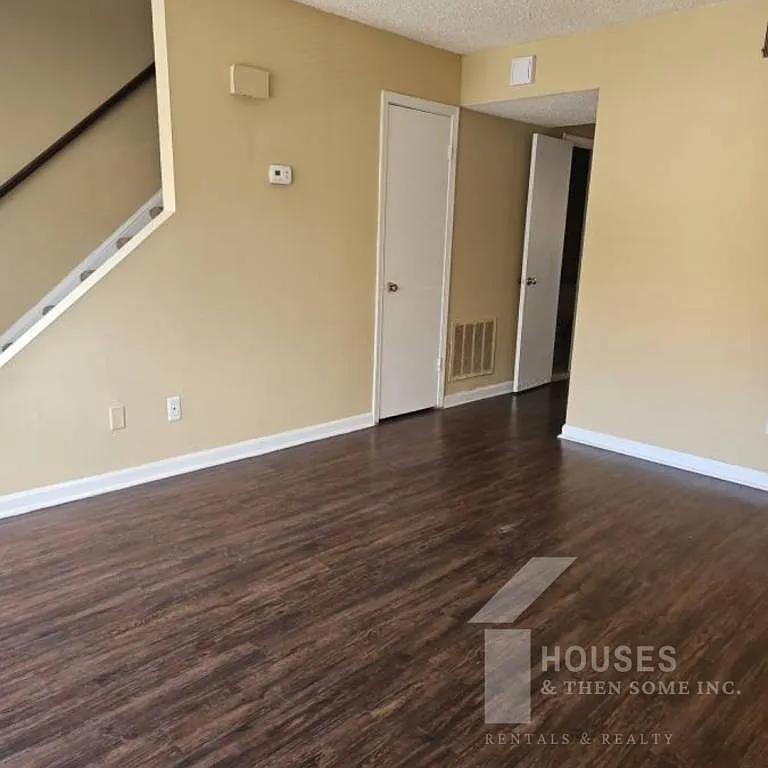 122 Pine Creek Ct Ext — Photo 3
