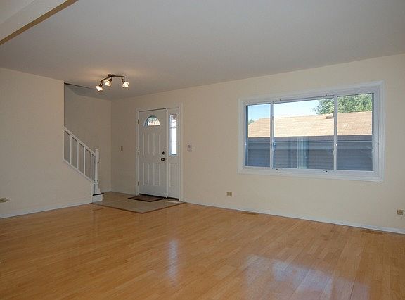 3rd image of 2180 Morse Ln