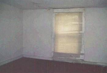 3rd image of 1323 Pine Ave