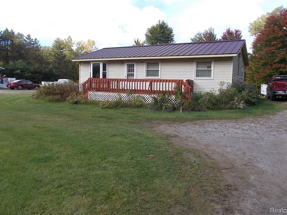1st image of 3130 Cat Lake Rd