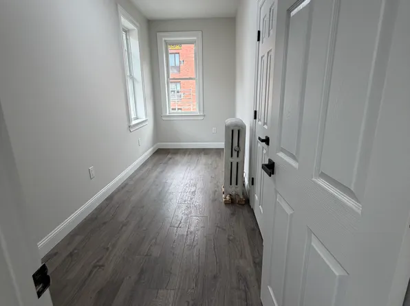 (undisclosed Address), Bronx, NY 10466