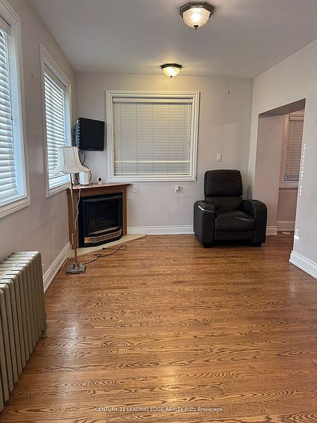 Toronto House for rent - 4 Bedrooms — photo 23