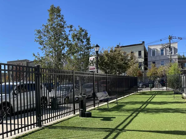 140 36th Street image 21 of 22