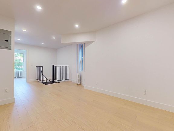 5th image of 510 E 12th St #6
