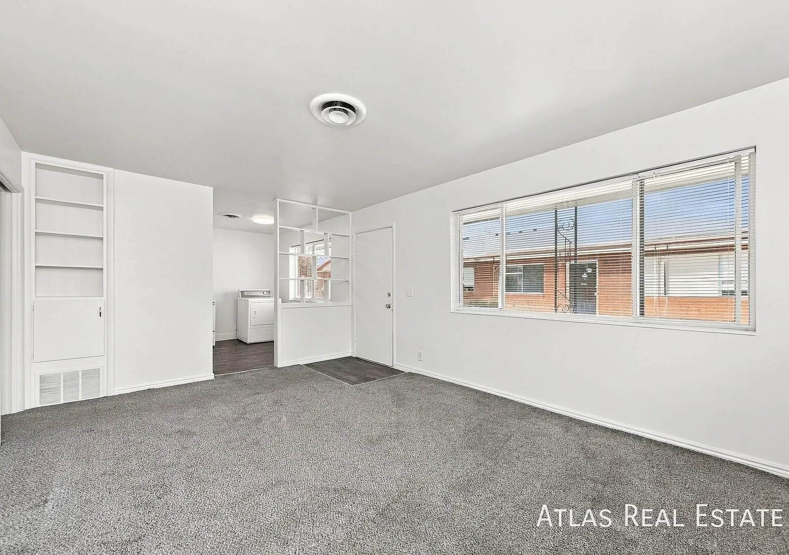 Cozy 1 Bedroom, 1 Bathroom Apartment | Off-Street Parking — Photo 2