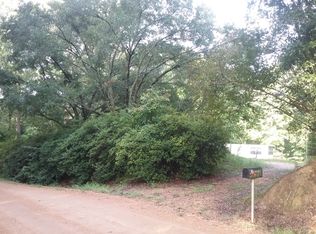 2 Lost Creek Rd, Natchez, MS 39120