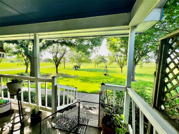 394 Hcr #1143, Blum, TX 76627