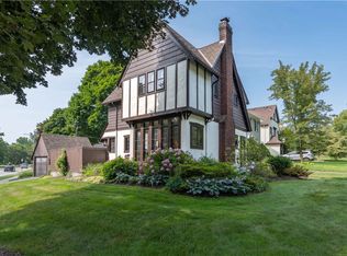 143 Castlebar Rd, Rochester, NY 14610