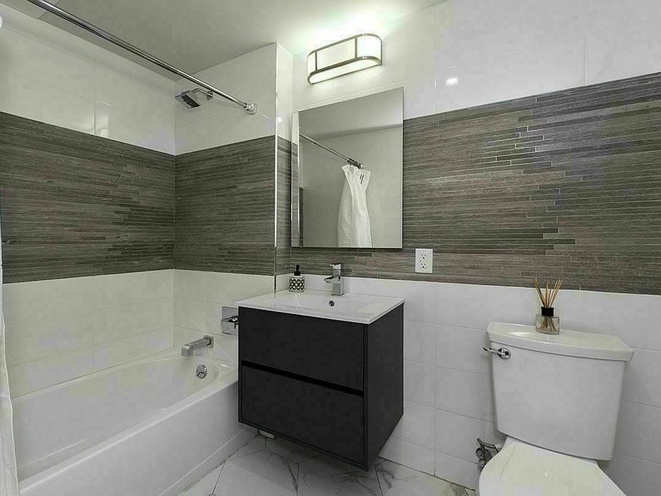 2nd image of 115 Erasmus St #52A