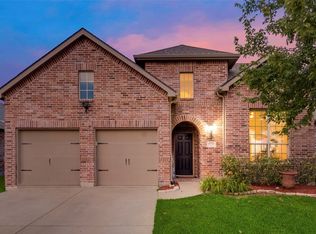 1133 Grimes Dr, Forney, TX 75126
