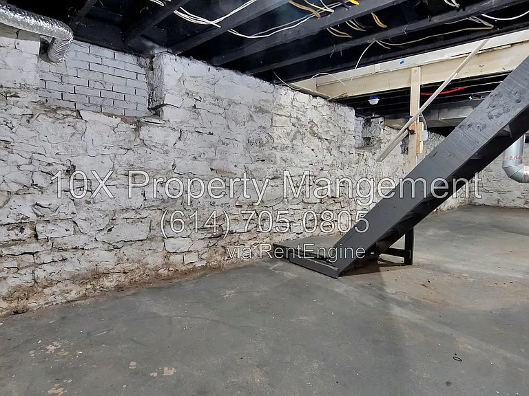616 Lilley Ave — Photo 28