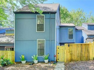 1039 Mariners Ct, Stone Mountain, GA 30083