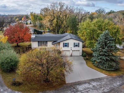 2939 Light Breeze Ln, Missouri Valley, IA, 51555