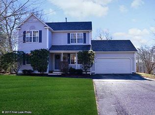 525 Chestnut Hill Rd, South Kingstown, RI 02879