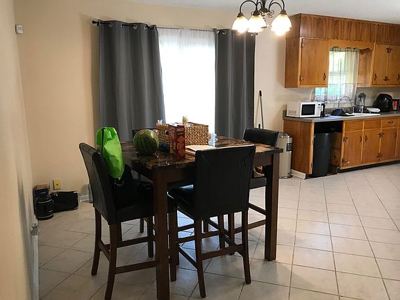 2nd image of 38 Kriswood Dr