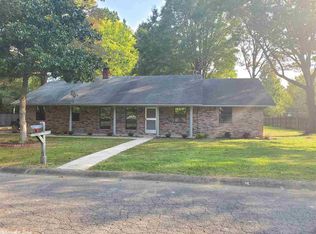 1803 Edgewood Cv, Beebe, AR 72012
