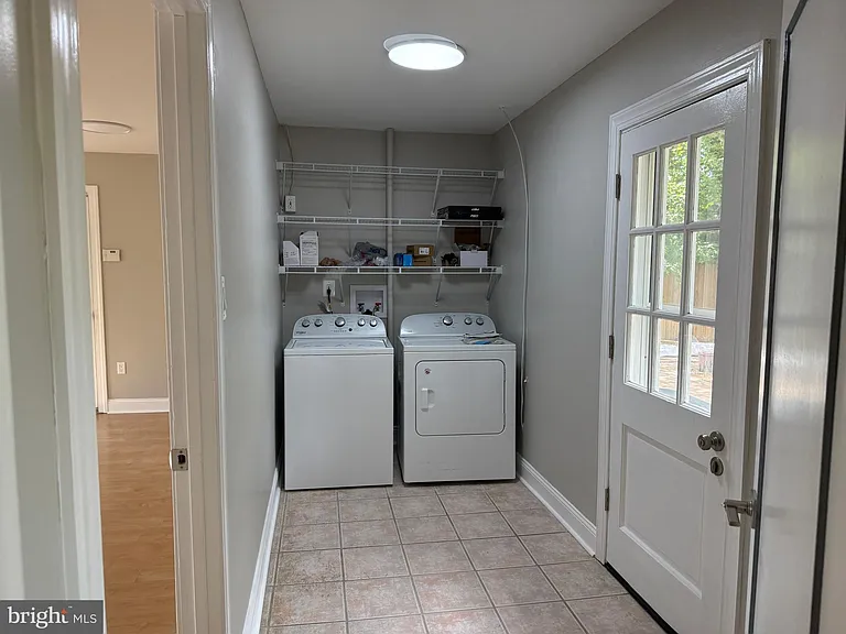 4140 Point Hollow Ln — Photo 38