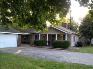 250 Watson Ln, Henderson, KY 42420