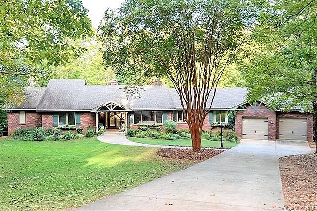 1st image of 7325 Ivy Hill Ln