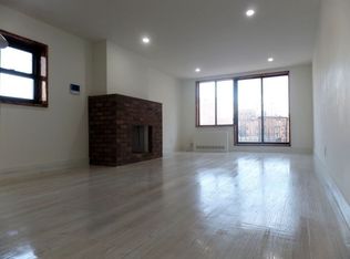 244 E 75th St APT 5B, New York, NY 10021