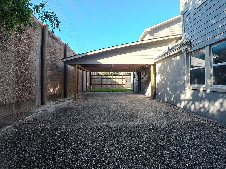 10326 Meadow Lake Ln — Photo 10