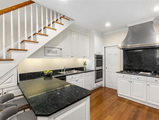 40 E 67th St, New York, NY 10065 | Zillow