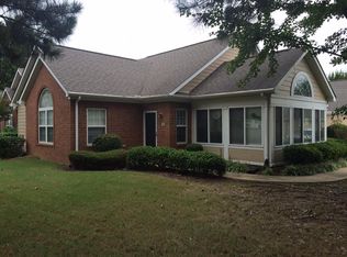 255 Oak Bluff Ln, Collierville, TN 38017