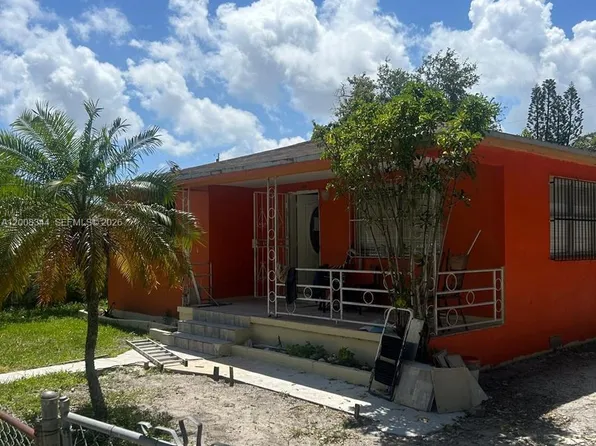 1118 NW 47th St, Miami, FL 33127