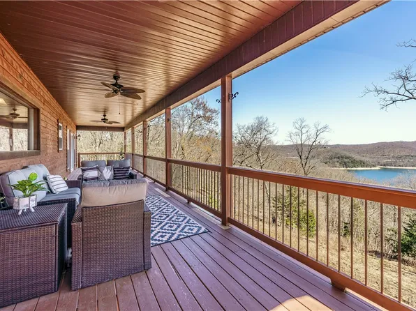 187 Lakeview Dr, Eureka Springs, AR 72631
