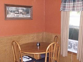 5th image of 165 Dennis Ave