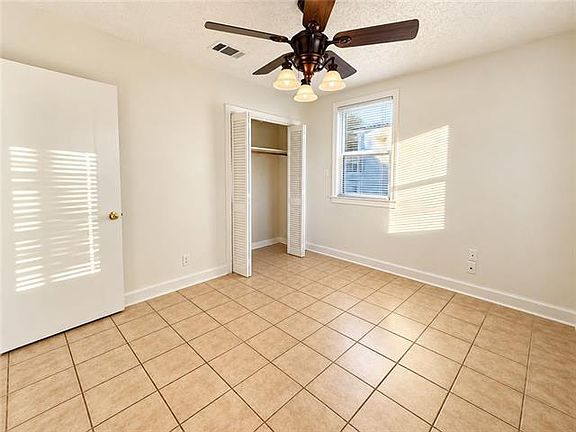 5th image of 10513 Alan St