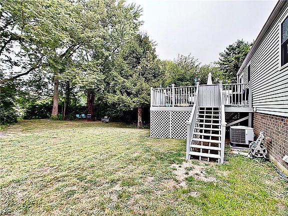 5th image of 3424 Pinetop Dr