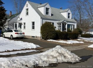 20 Hope Ave, Hamden, CT 06514