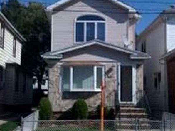 1817 East 52nd Street image 1 of 1