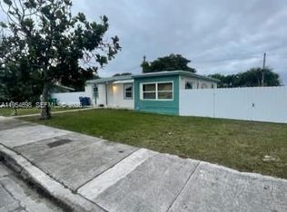 22020 SW 115th Ct #1, Miami, FL 33170