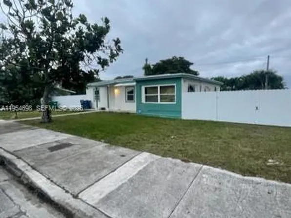 22020 SW 115th Ct #1, Miami, FL 33170