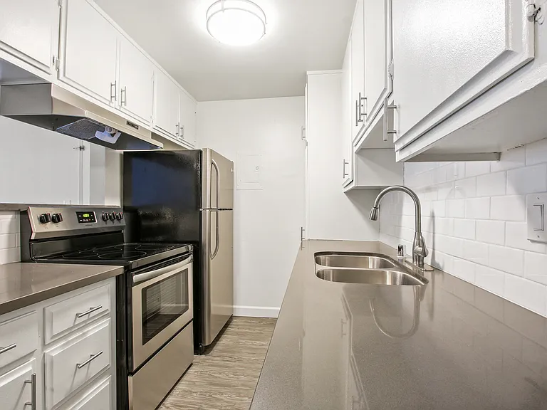 3749 McLaughlin Ave. — Photo 1