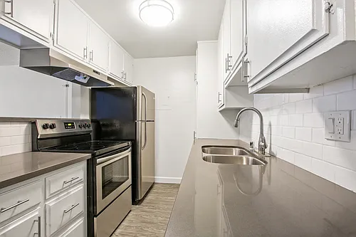 3749 McLaughlin Ave. Photo 1