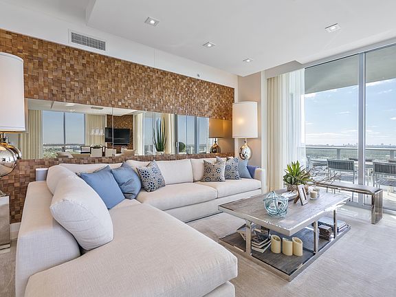 5th image of 17111 Biscayne Blvd Unit 1902