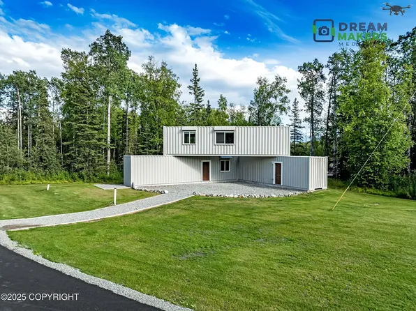 6025 N Engstrom Rd, Wasilla, AK 99654