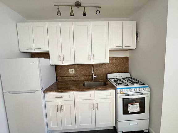 2nd image of 8811 34th Ave APT 3C