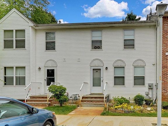 2nd image of 55 Waterview Dr #1000
