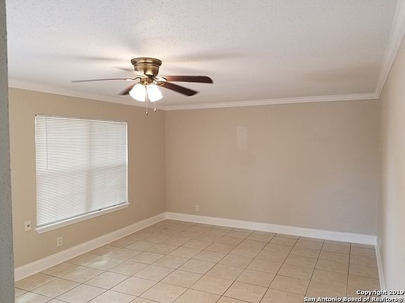 5th image of 447 Zabra St