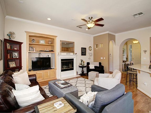 4th image of 10112 Sonoma Creek Dr